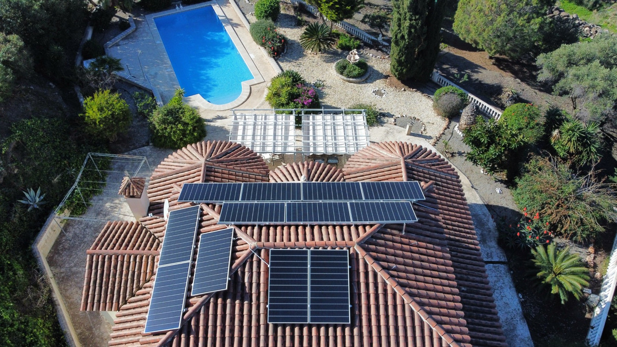 Vrijstaande Villa in Algarrobo-47