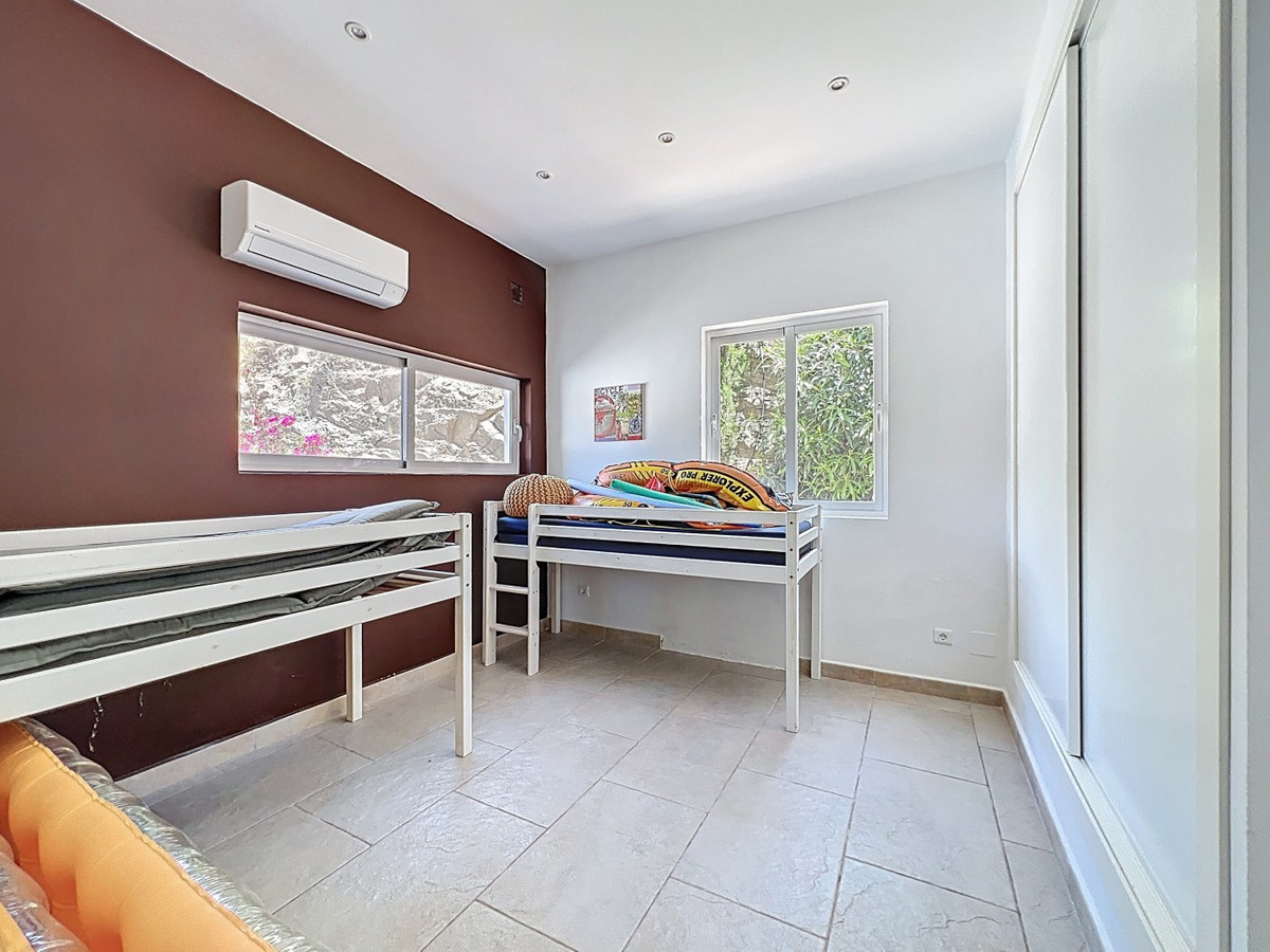 Detached Villa te koop in Algarrobo | 7 slaapkamers H5064166