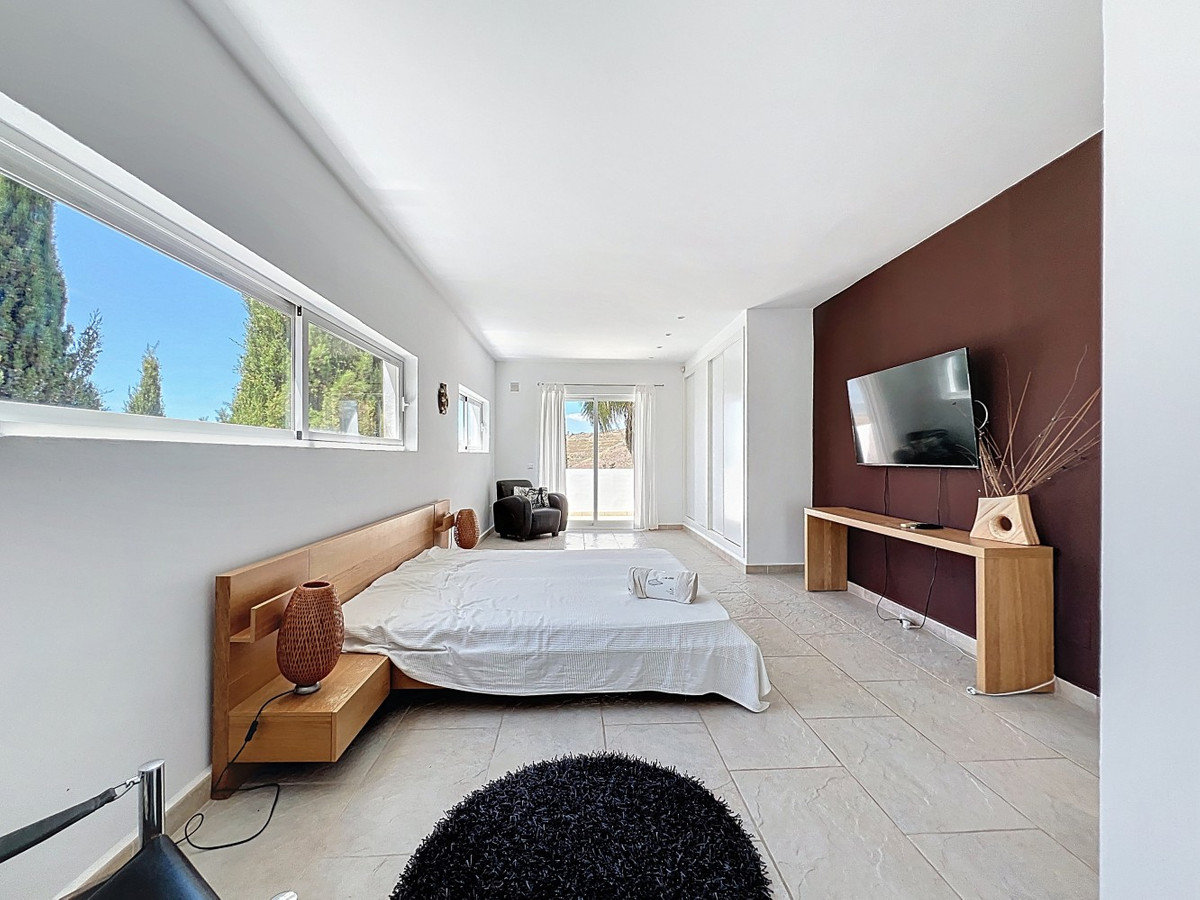 Detached Villa te koop in Algarrobo | 7 slaapkamers H5064166