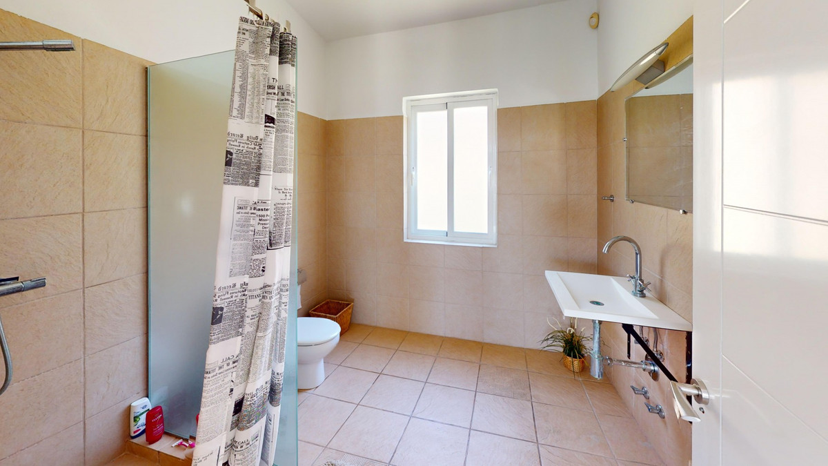Detached Villa te koop in Algarrobo | 7 slaapkamers H5064166