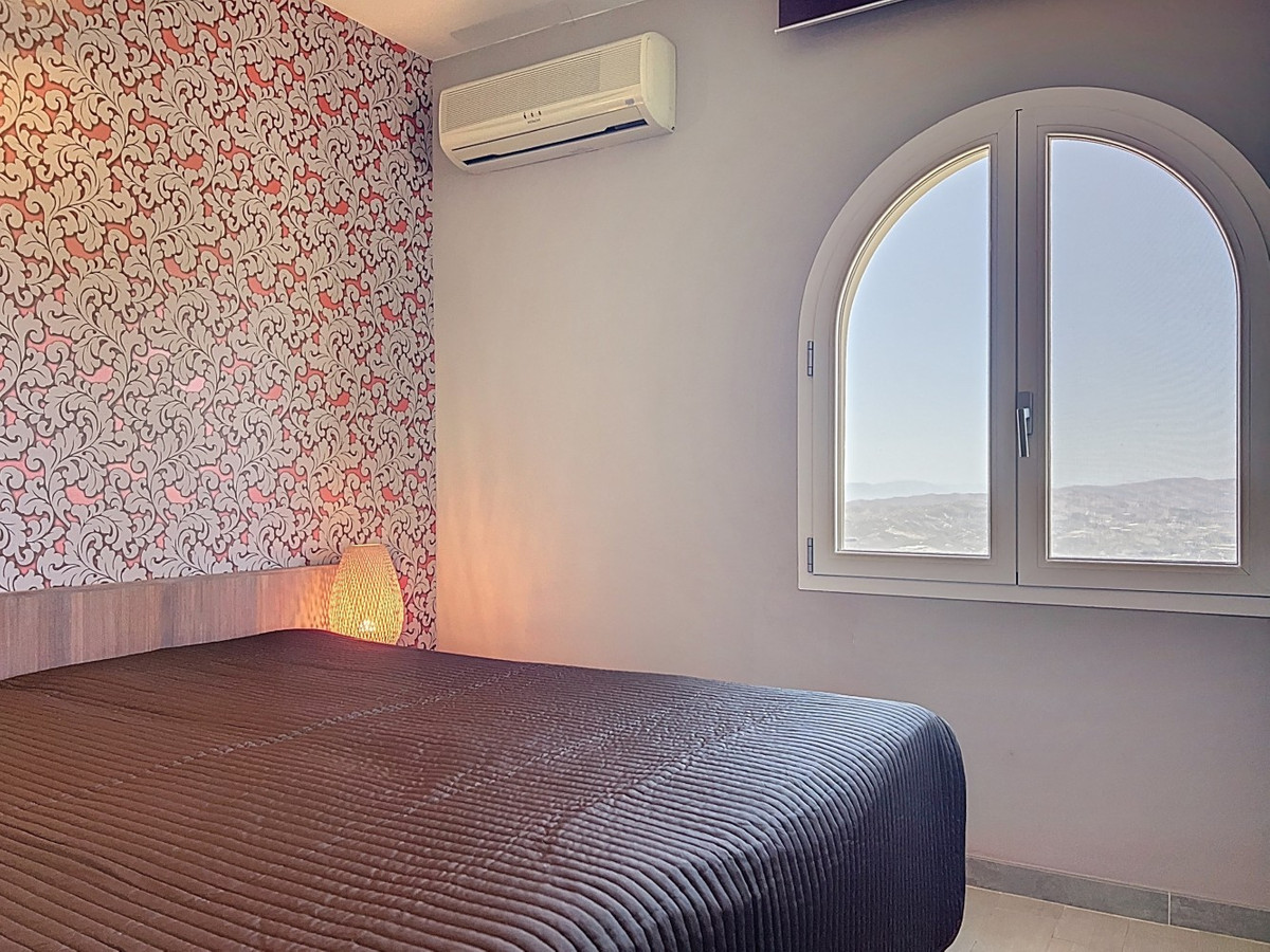 Detached Villa te koop in Algarrobo | 6 slaapkamers H5064178