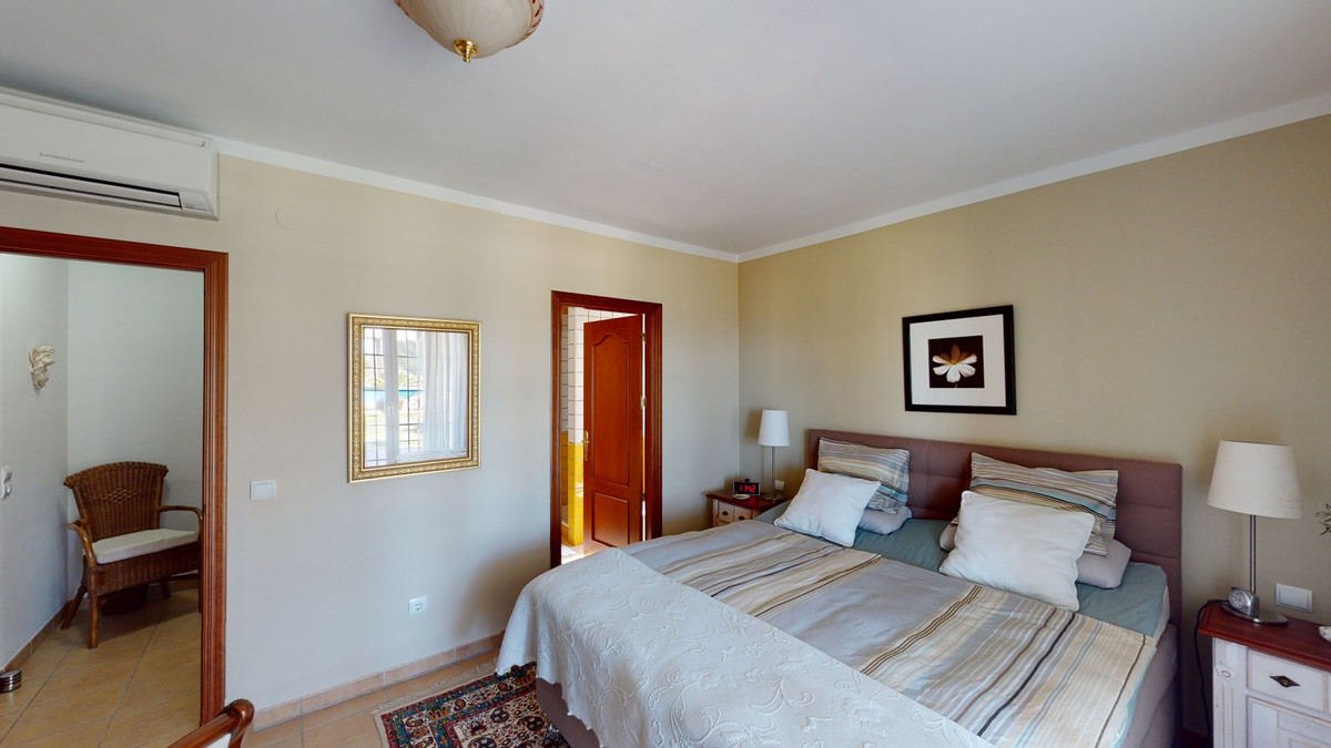  te koop in Algarrobo | 3 slaapkamers H5065222
