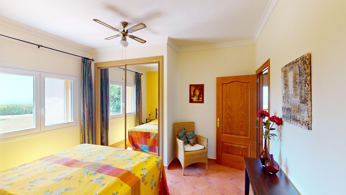 Huis te koop in Algarrobo | 3 slaapkamers H5123266