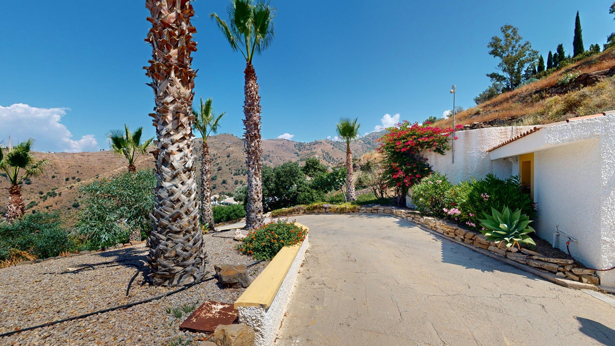 Huis te koop in Algarrobo | 3 slaapkamers H5123266