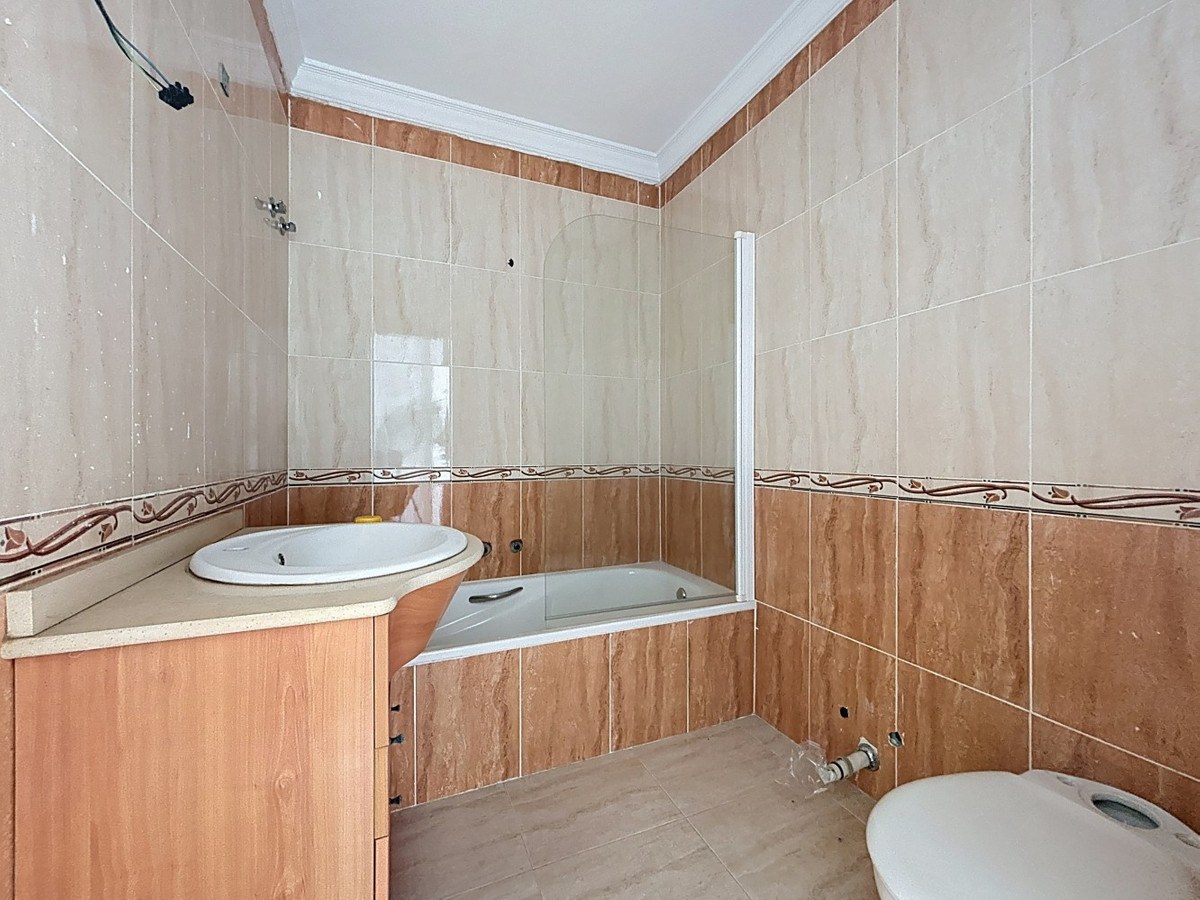 Huis te koop in Algarrobo | 8 slaapkamers H5259136