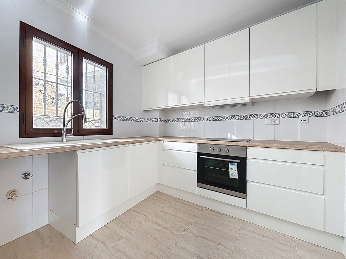 Huis te koop in Algarrobo | 8 slaapkamers H5259136