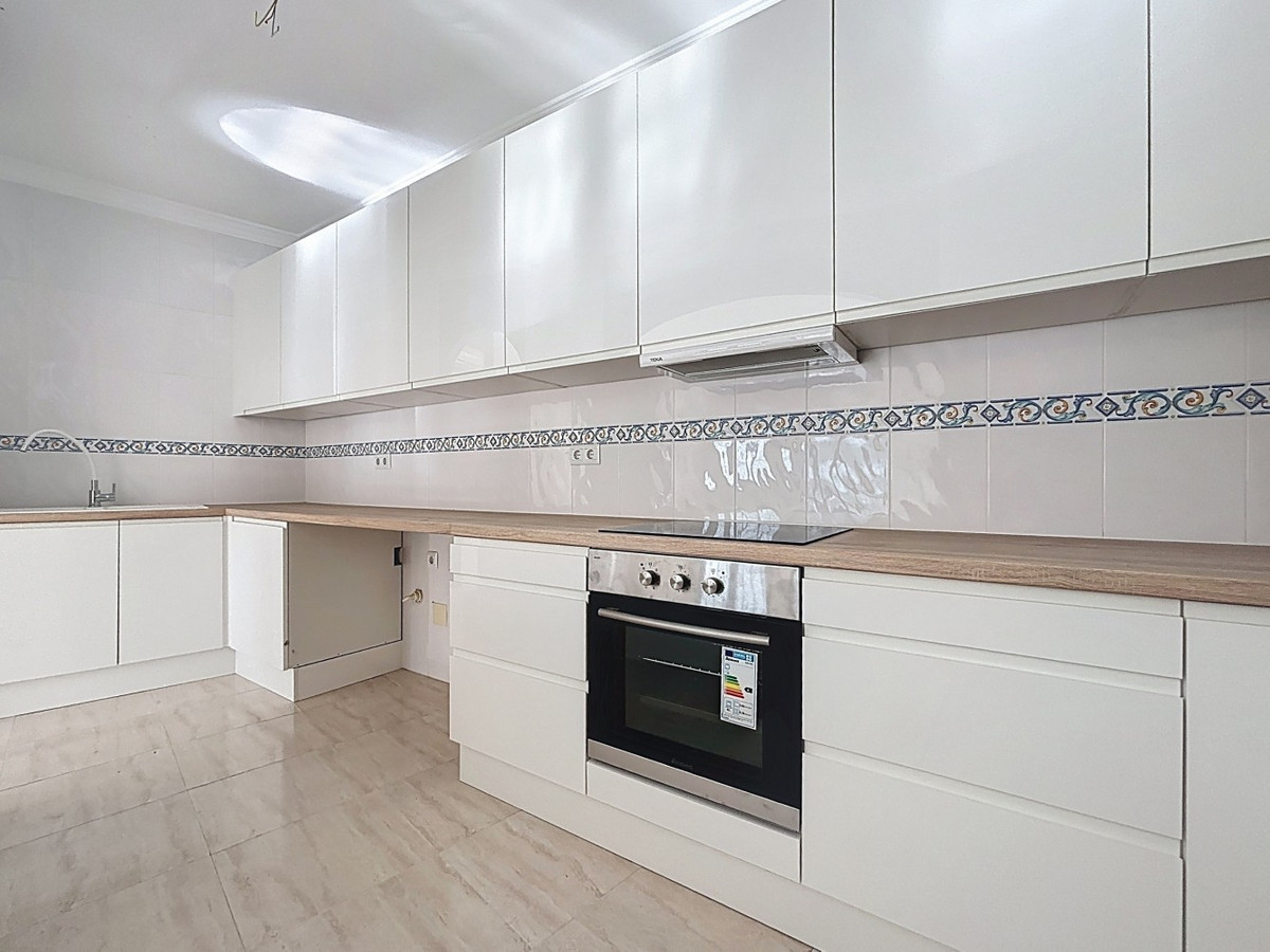 Huis te koop in Algarrobo | 8 slaapkamers H5259136