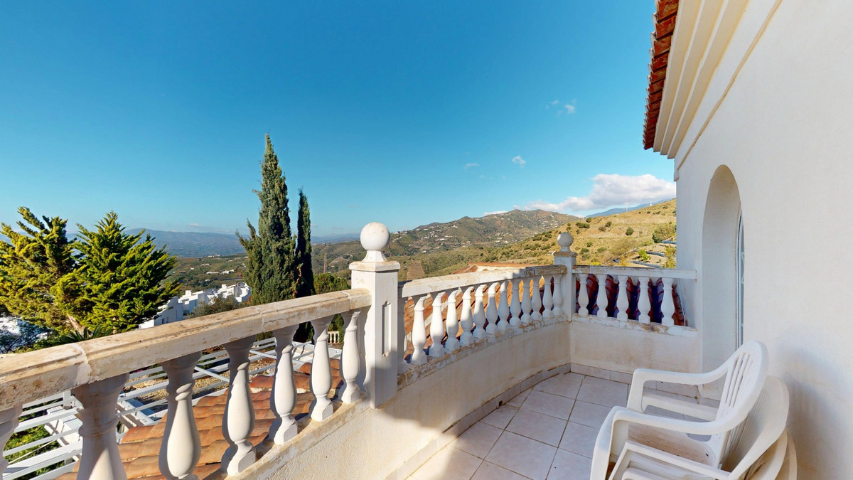 Property main view 30