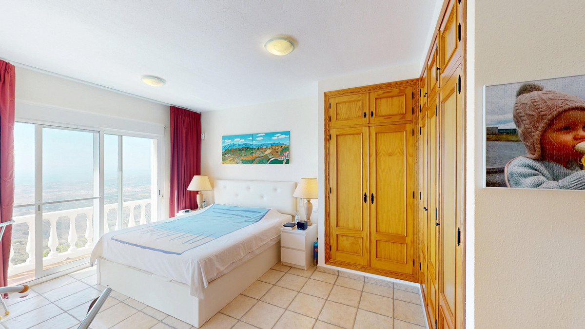Property main view 14