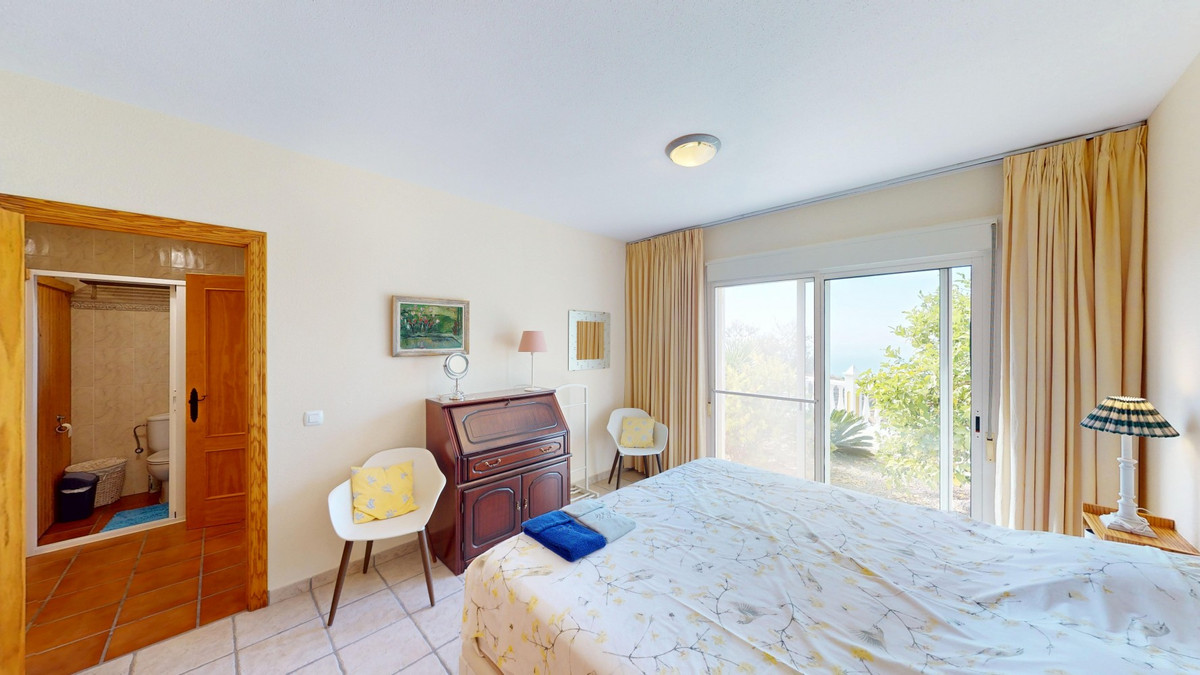 Property main view 38