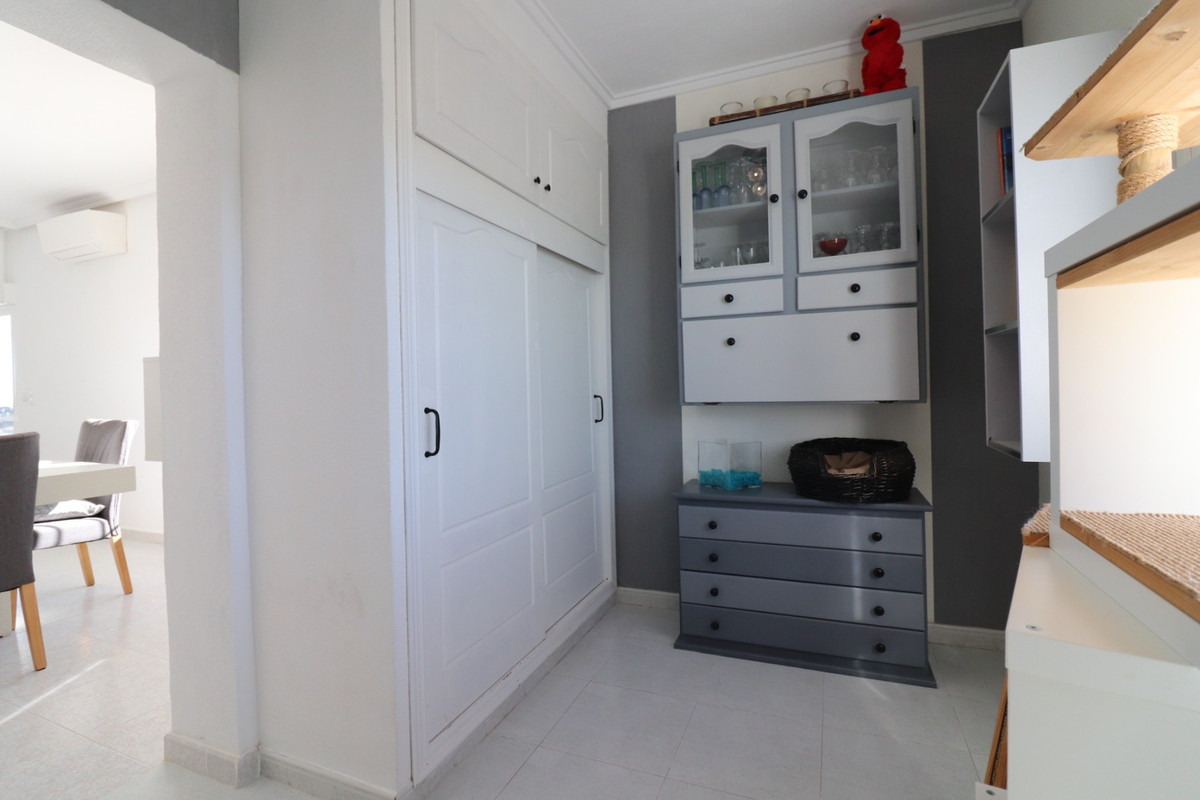 Huis te koop in Algorfa | 4 slaapkamers H5265142
