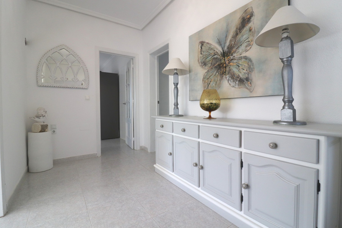 Huis te koop in Algorfa | 4 slaapkamers H5265142