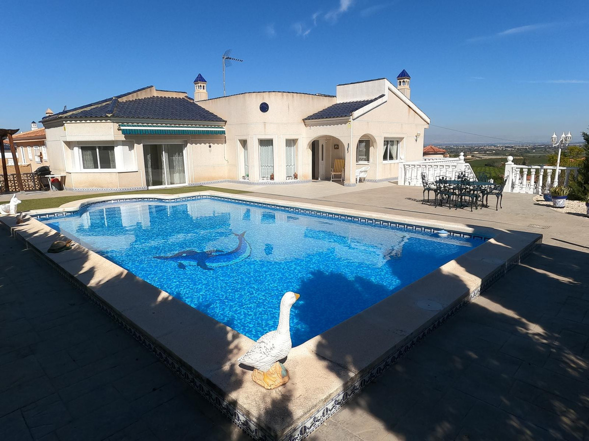 Huis te koop in Algorfa | 4 slaapkamers H5317744
