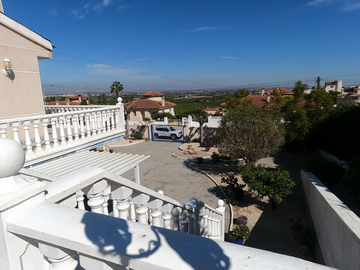 Huis te koop in Algorfa | 4 slaapkamers H5317744