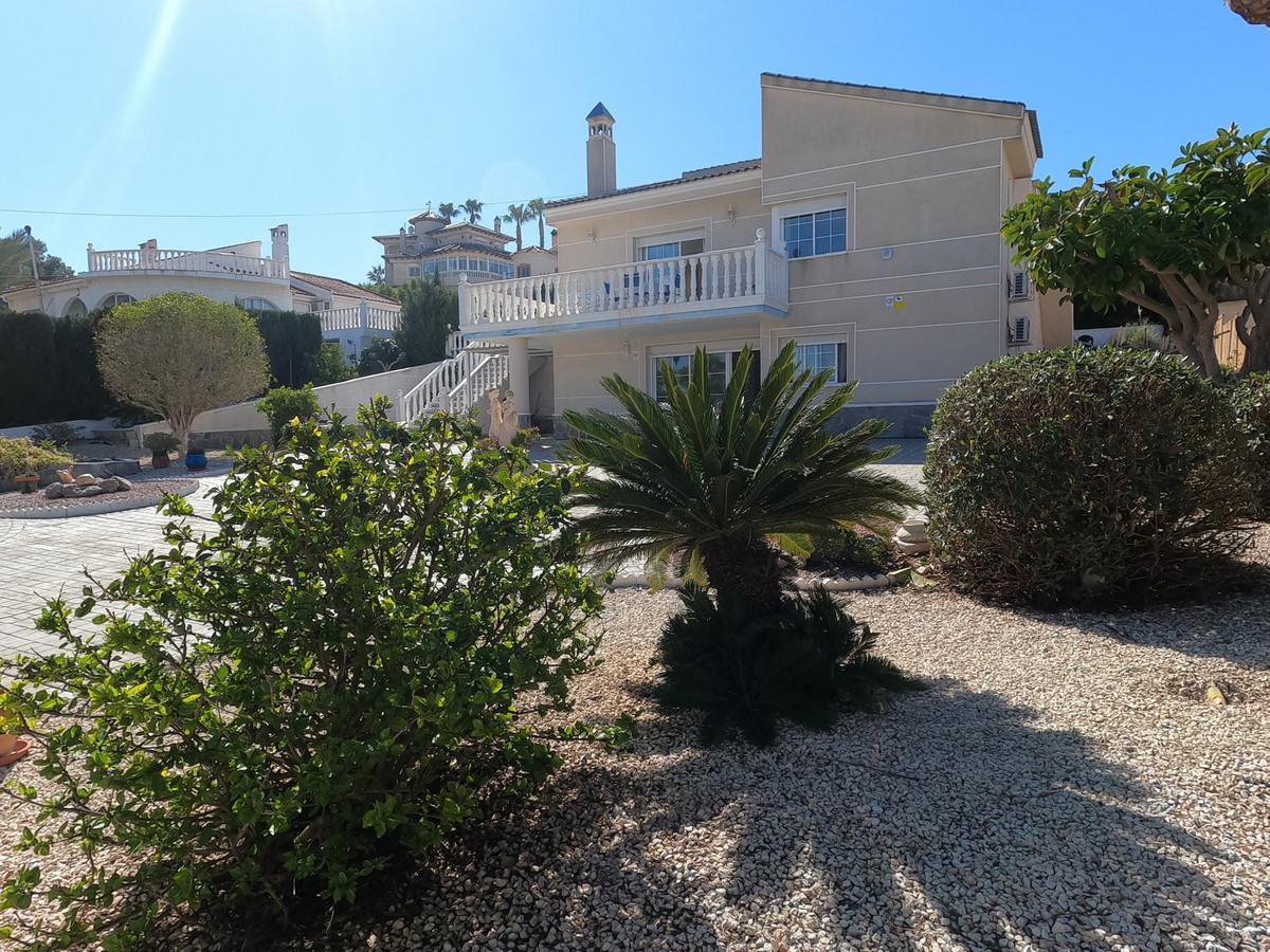 Huis te koop in Algorfa | 4 slaapkamers H5317744