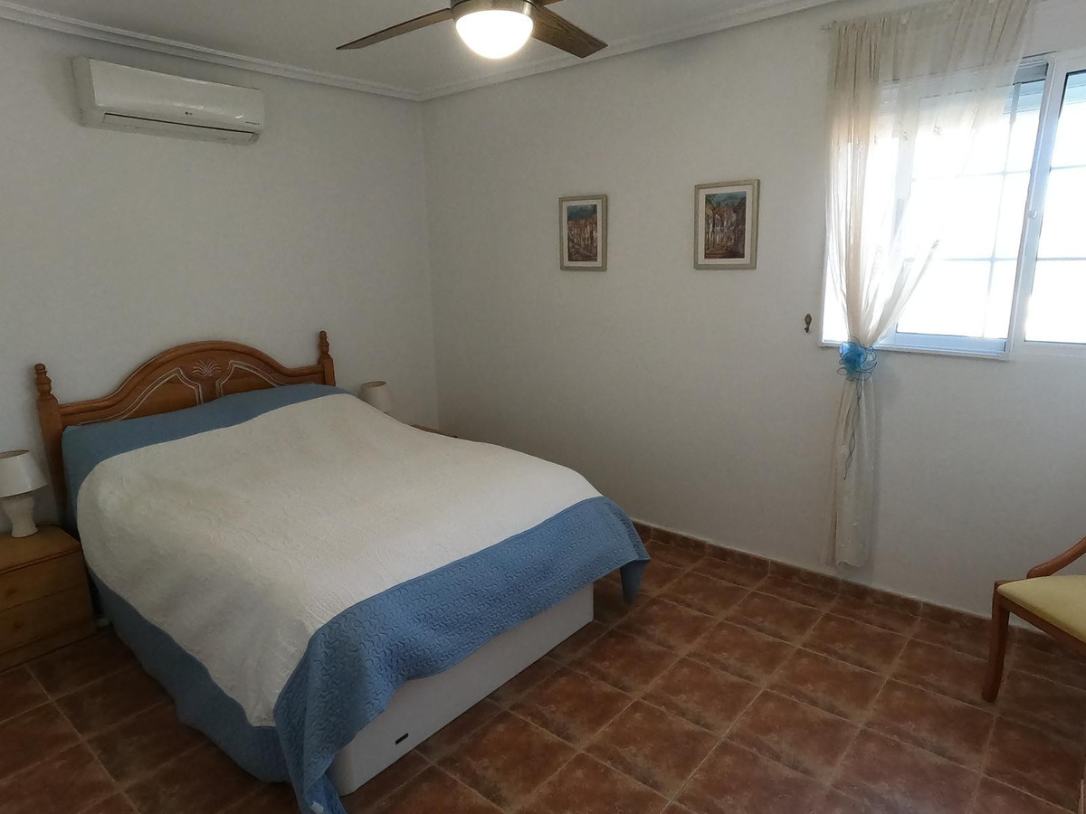 Huis te koop in Algorfa | 4 slaapkamers H5317744