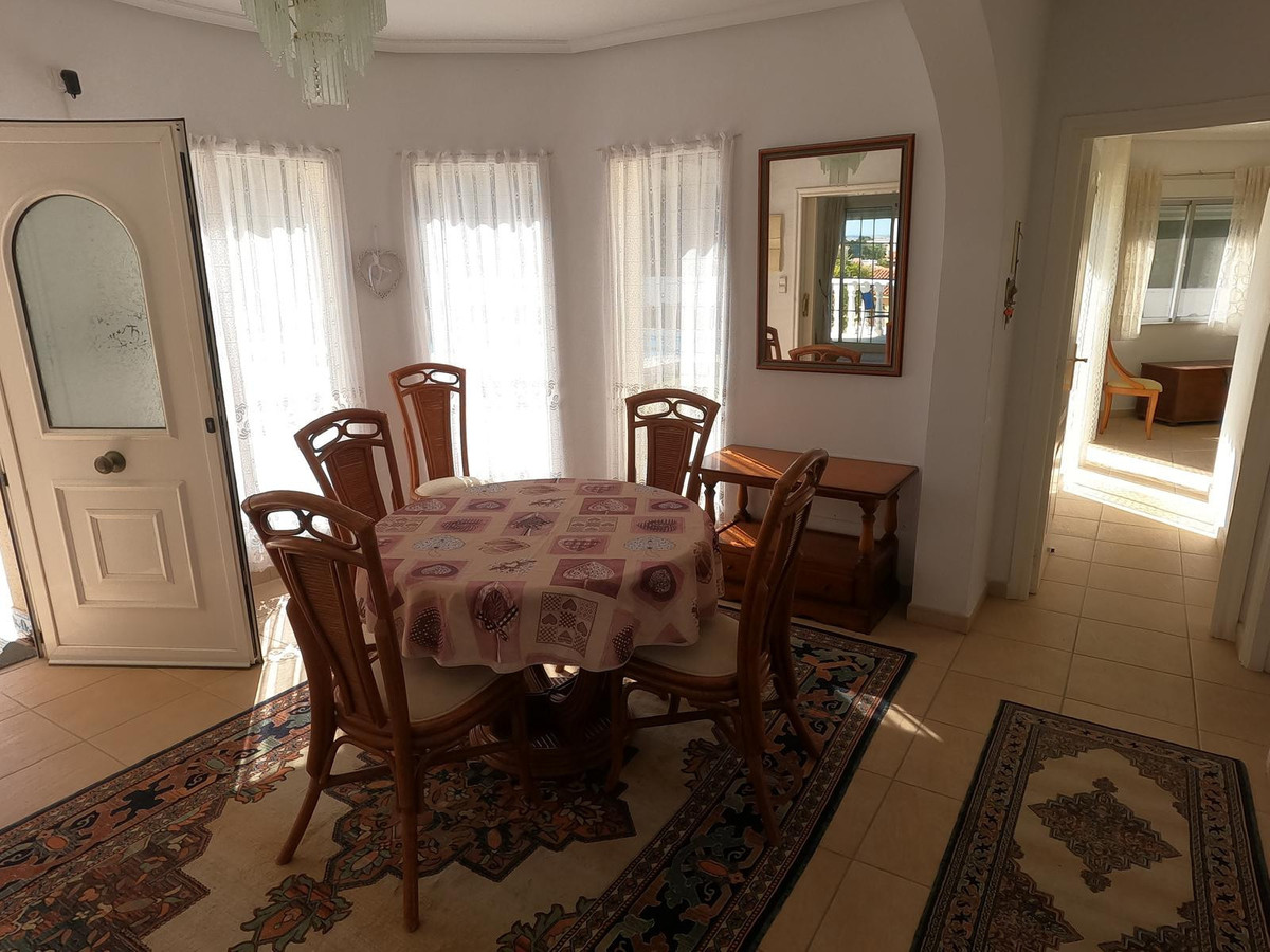 Huis te koop in Algorfa | 4 slaapkamers H5317744