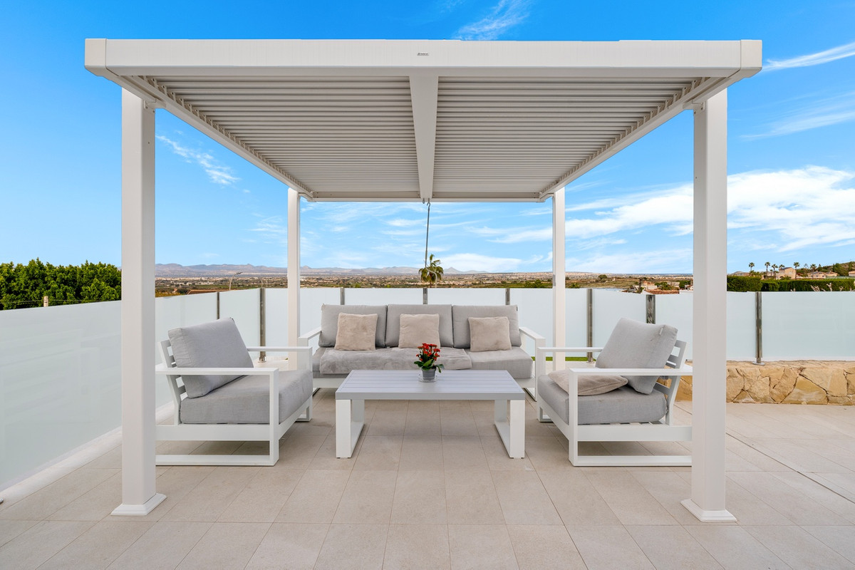 Huis te koop in Algorfa | 4 slaapkamers H5336041