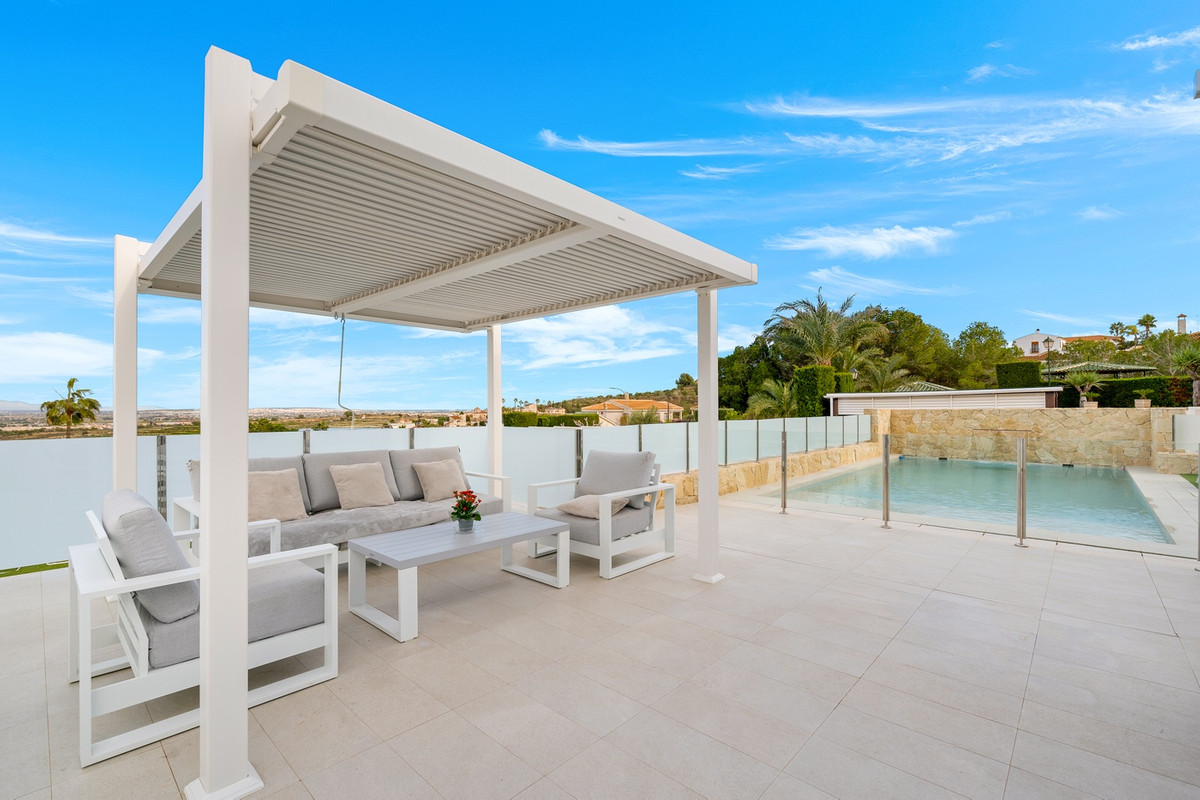 Huis te koop in Algorfa | 4 slaapkamers H5336041