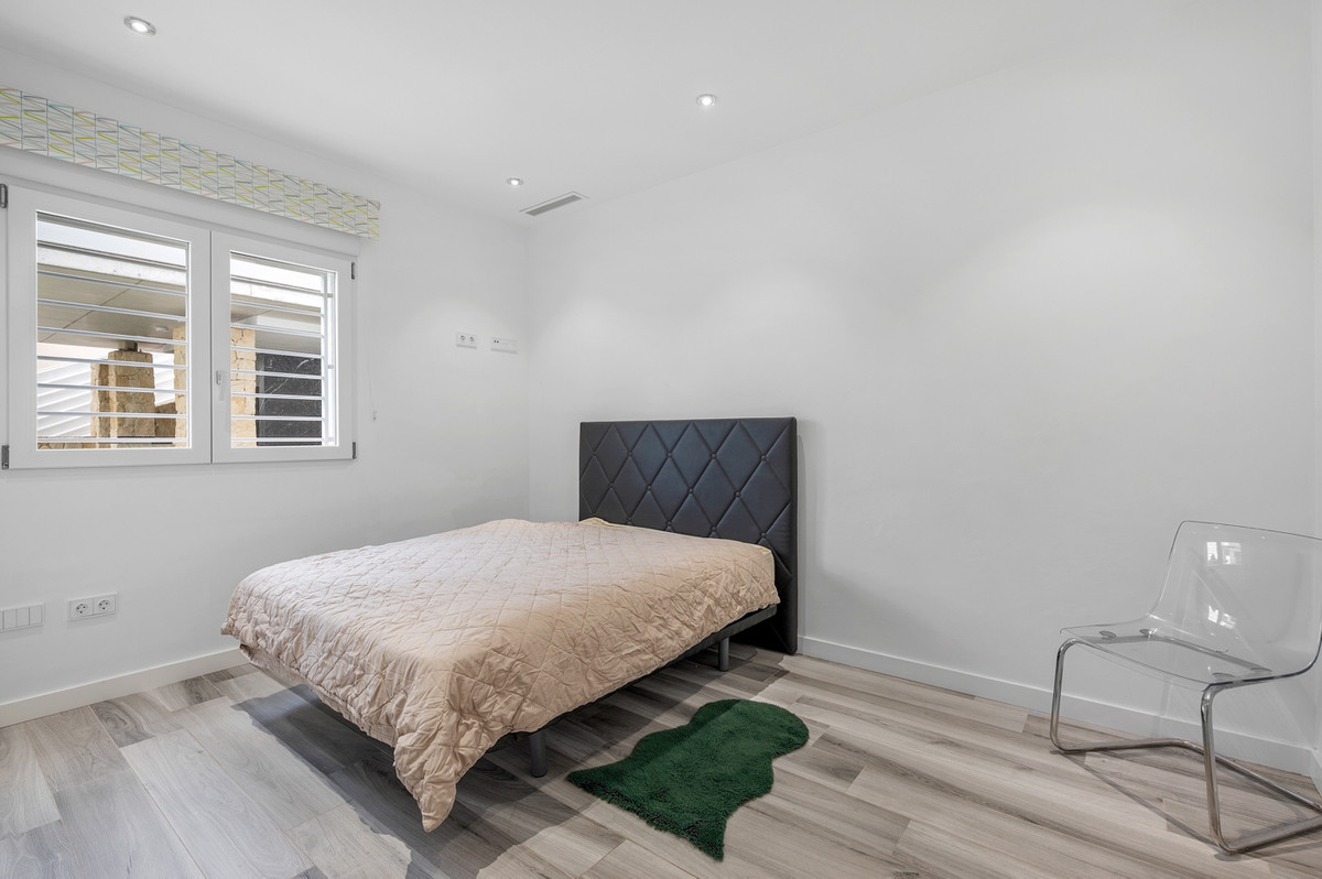 Huis te koop in Algorfa | 4 slaapkamers H5336041