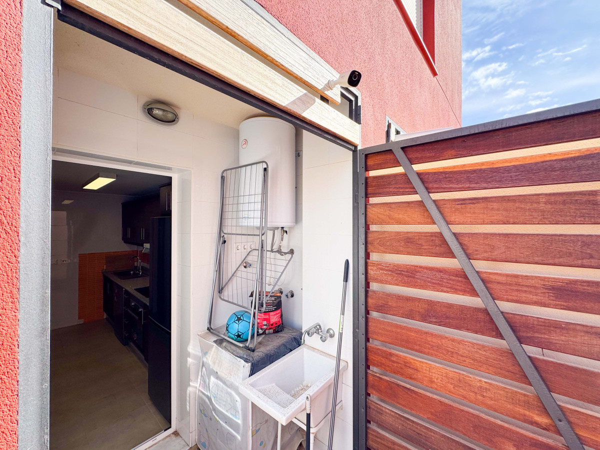 Huis te koop in Algorfa | 3 slaapkamers H5342824