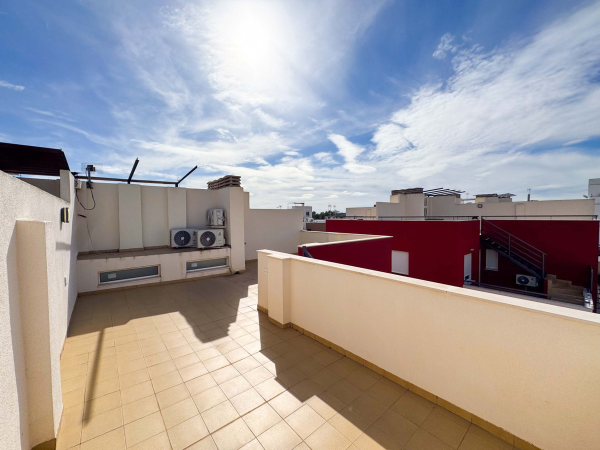 Huis te koop in Algorfa | 3 slaapkamers H5342824