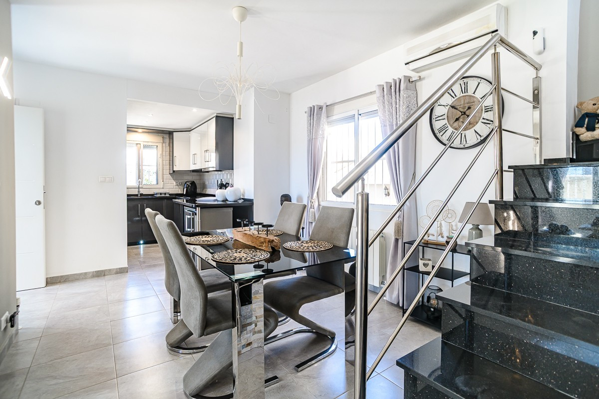 Huis te koop in Algorfa | 3 slaapkamers H5353075