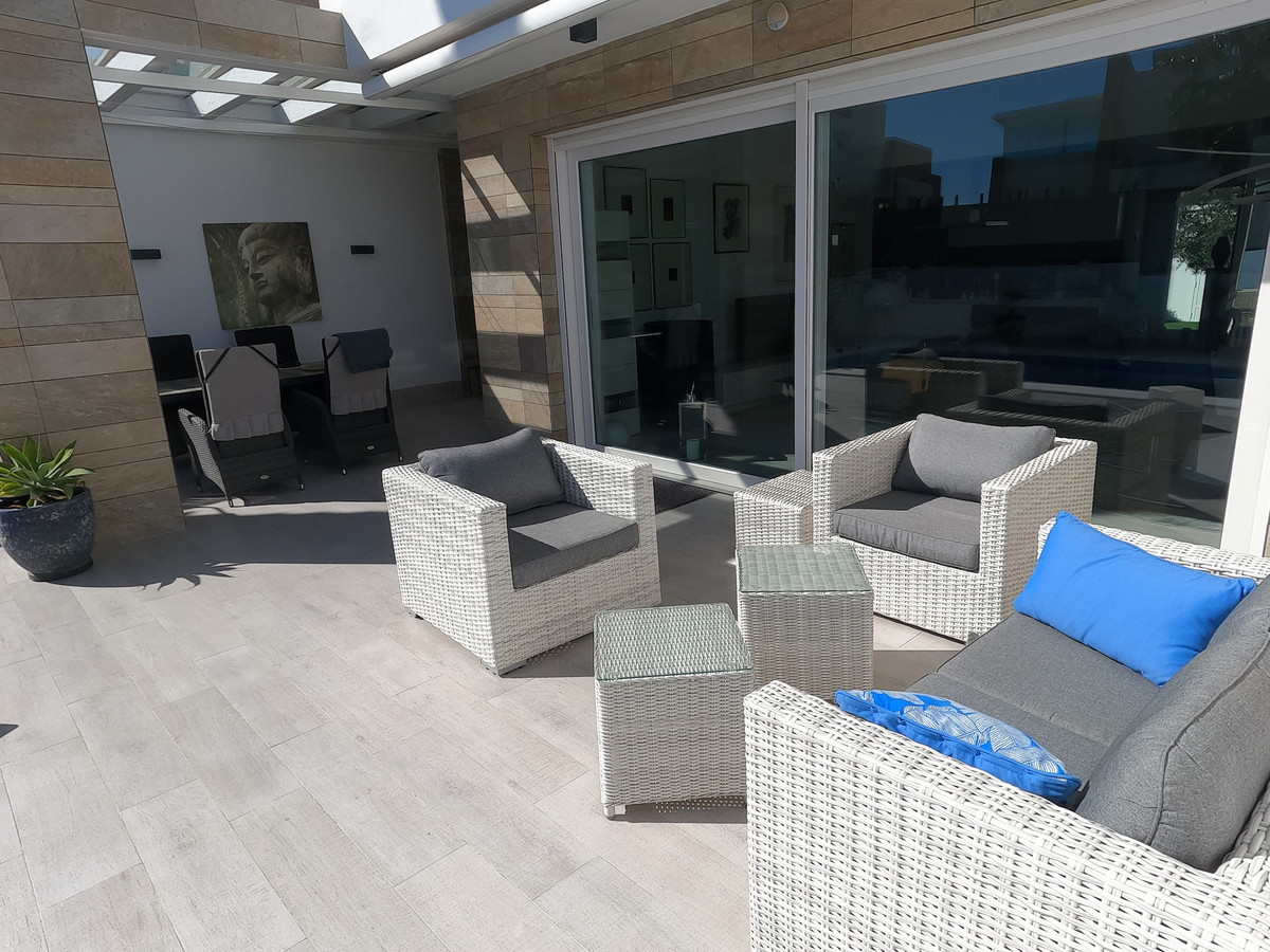 Huis te koop in Algorfa | 3 slaapkamers H5357779