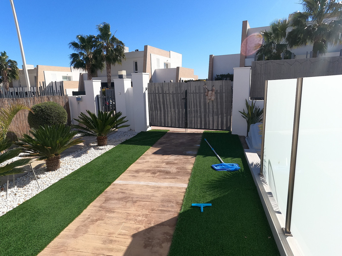 Huis te koop in Algorfa | 3 slaapkamers H5357779
