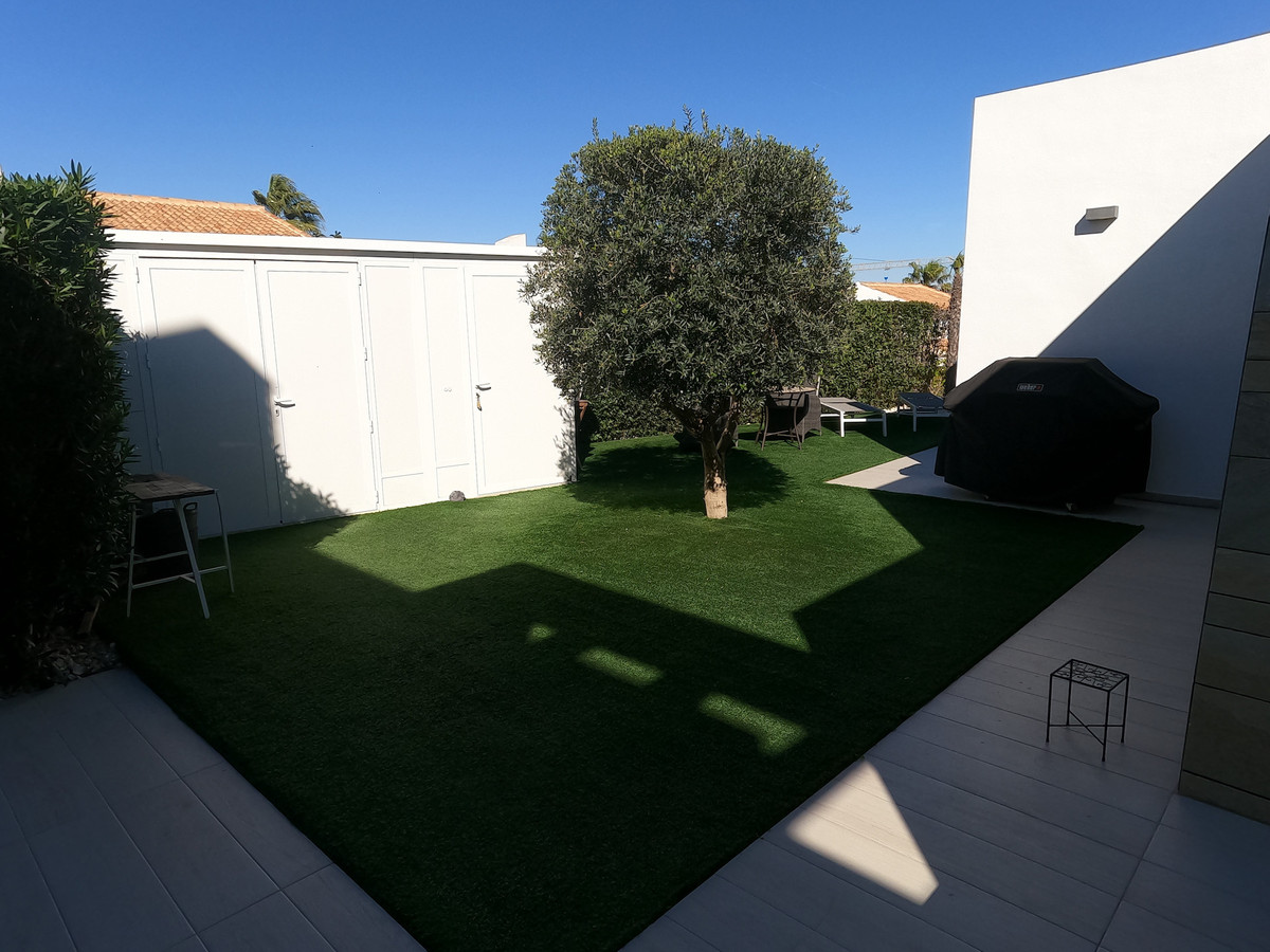 Huis te koop in Algorfa | 3 slaapkamers H5357779
