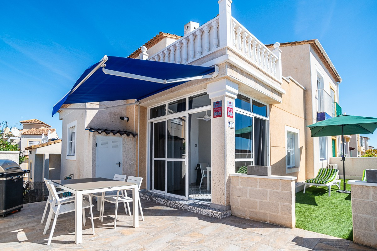 Huis te koop in Algorfa | 3 slaapkamers H5372374