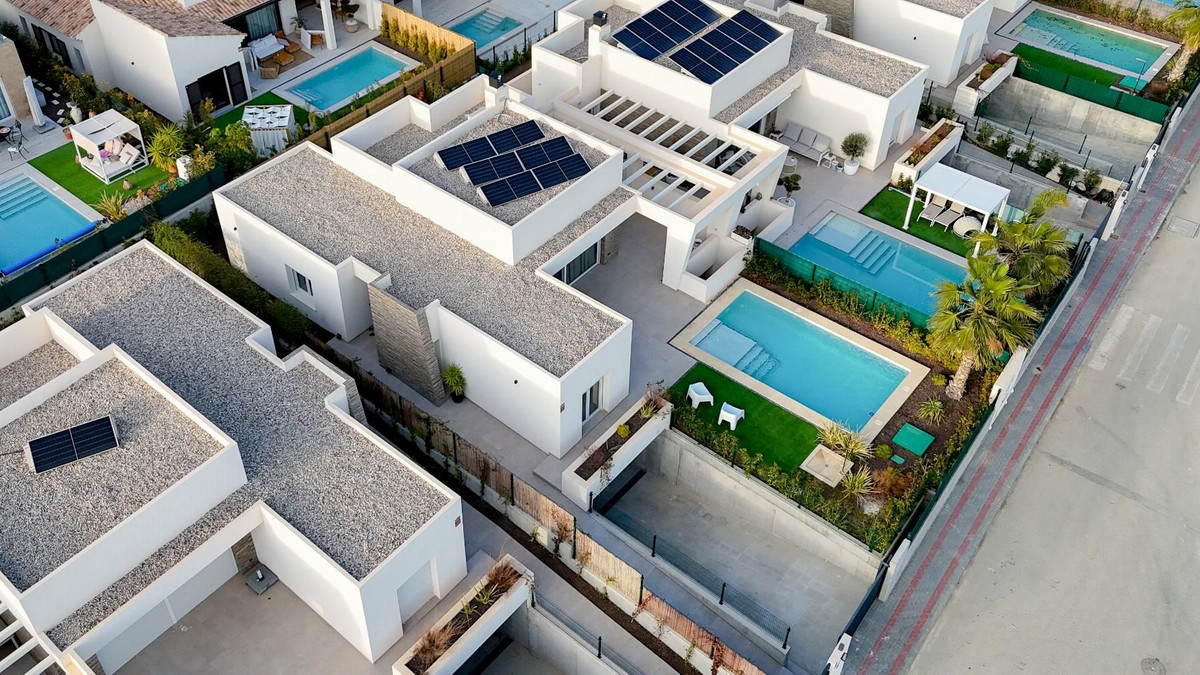 Huis te koop in Algorfa | 4 slaapkamers H5386468