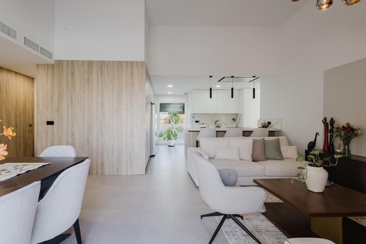 Huis te koop in Algorfa | 4 slaapkamers H5386468