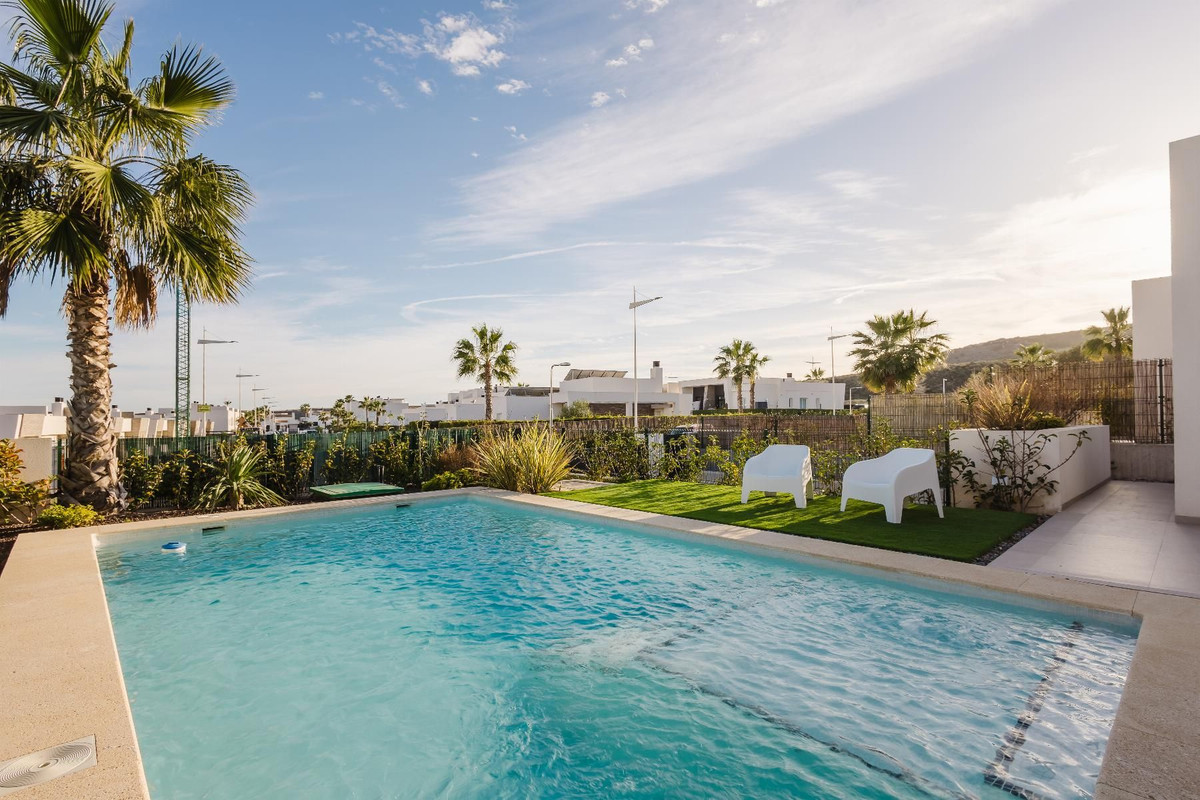 Huis te koop in Algorfa | 4 slaapkamers H5386468
