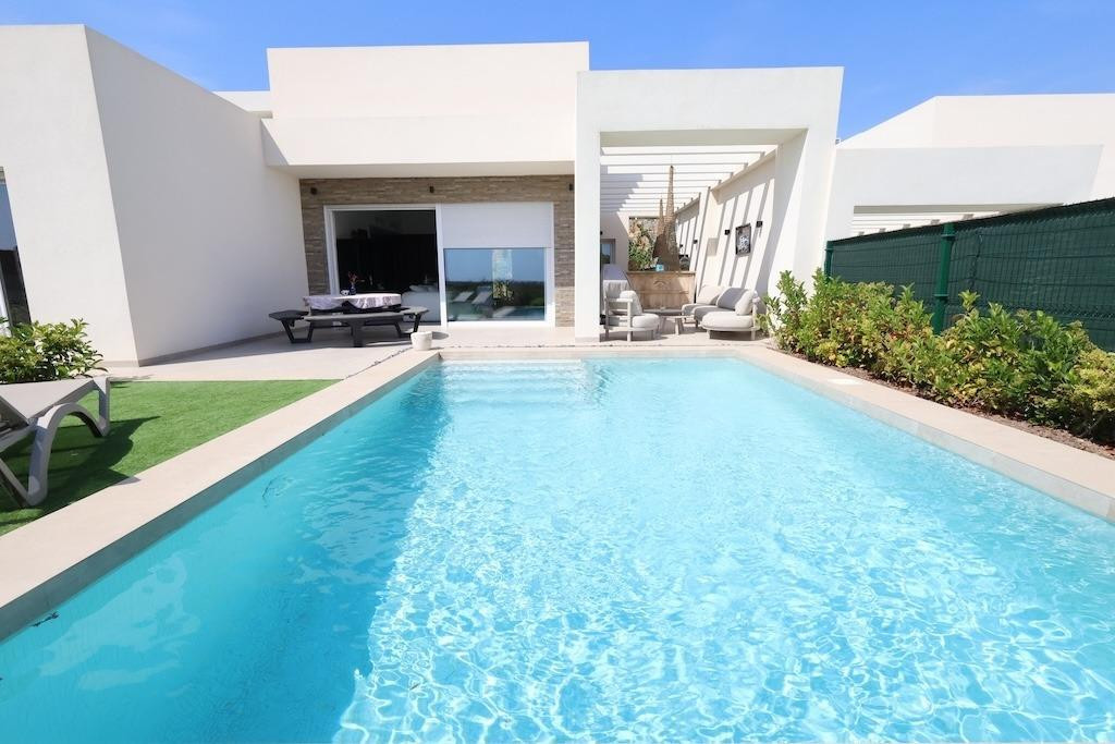 Huis te koop in Algorfa | 3 slaapkamers H5411881