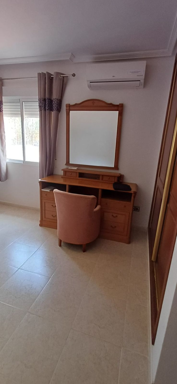 Huis te koop in Algorfa | 5 slaapkamers H5435971
