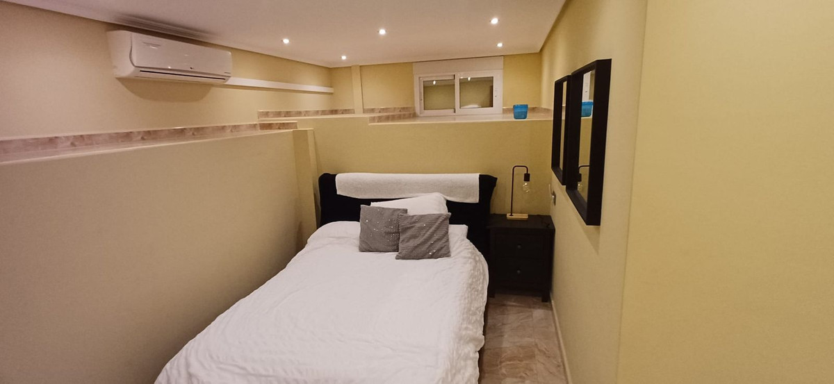 Huis te koop in Algorfa | 5 slaapkamers H5435971
