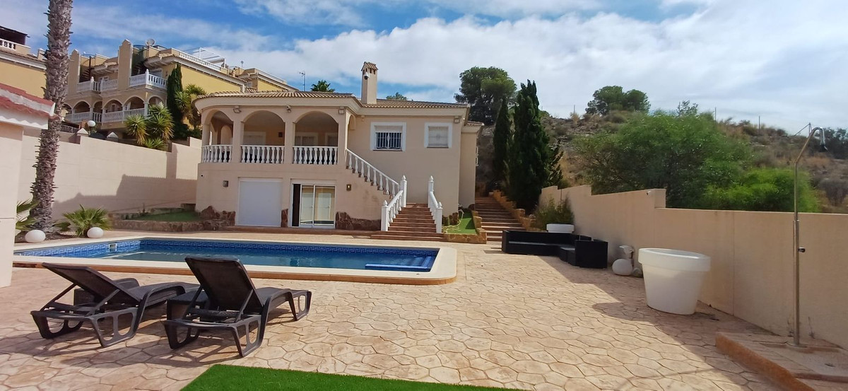 Huis te koop in Algorfa | 5 slaapkamers H5435971