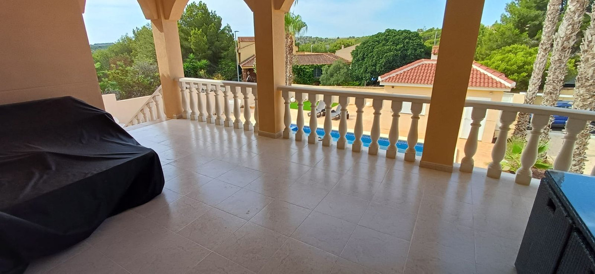 Huis te koop in Algorfa | 5 slaapkamers H5435971