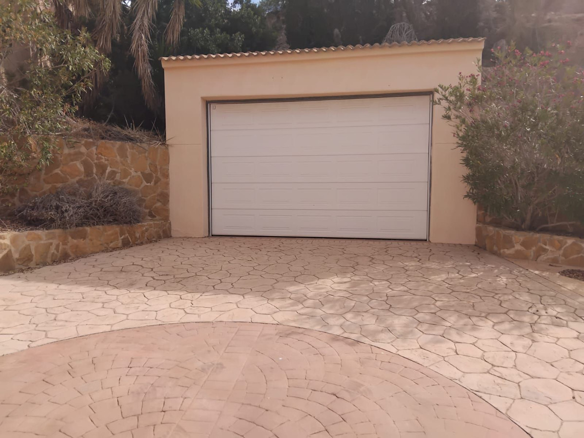 Huis te koop in Algorfa | 5 slaapkamers H5435971