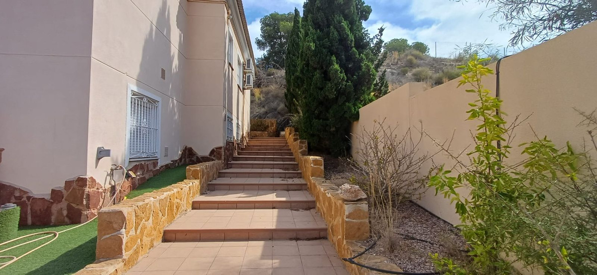 Huis te koop in Algorfa | 5 slaapkamers H5435971