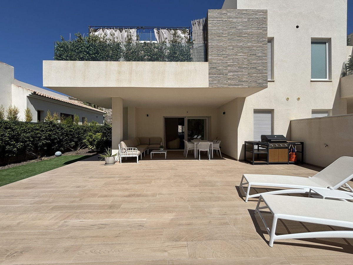 Property main view 32