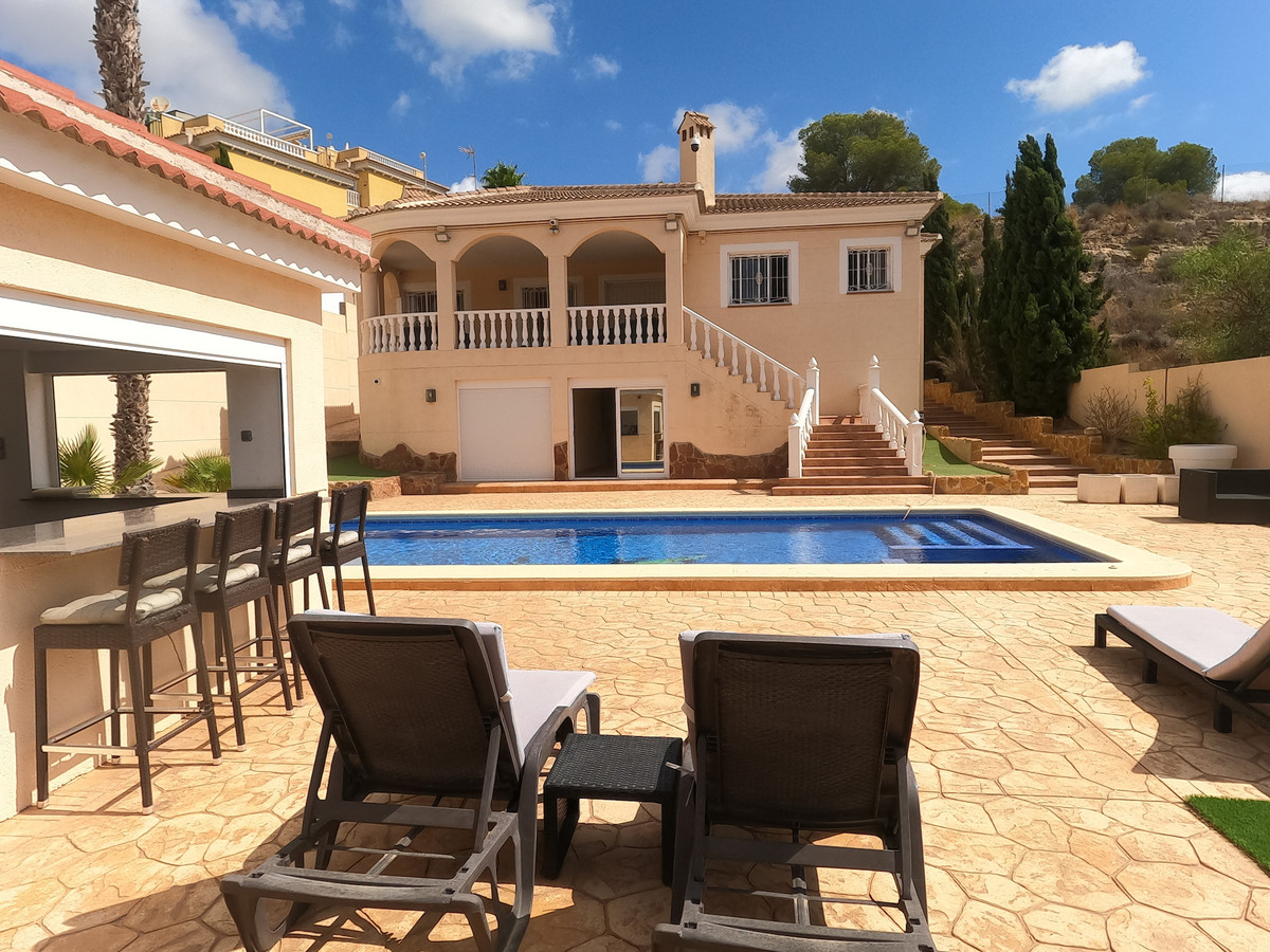 Huis te koop in Algorfa | 5 slaapkamers H5455699