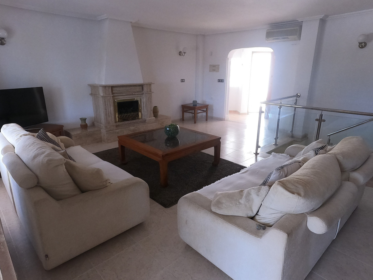Huis te koop in Algorfa | 5 slaapkamers H5455699