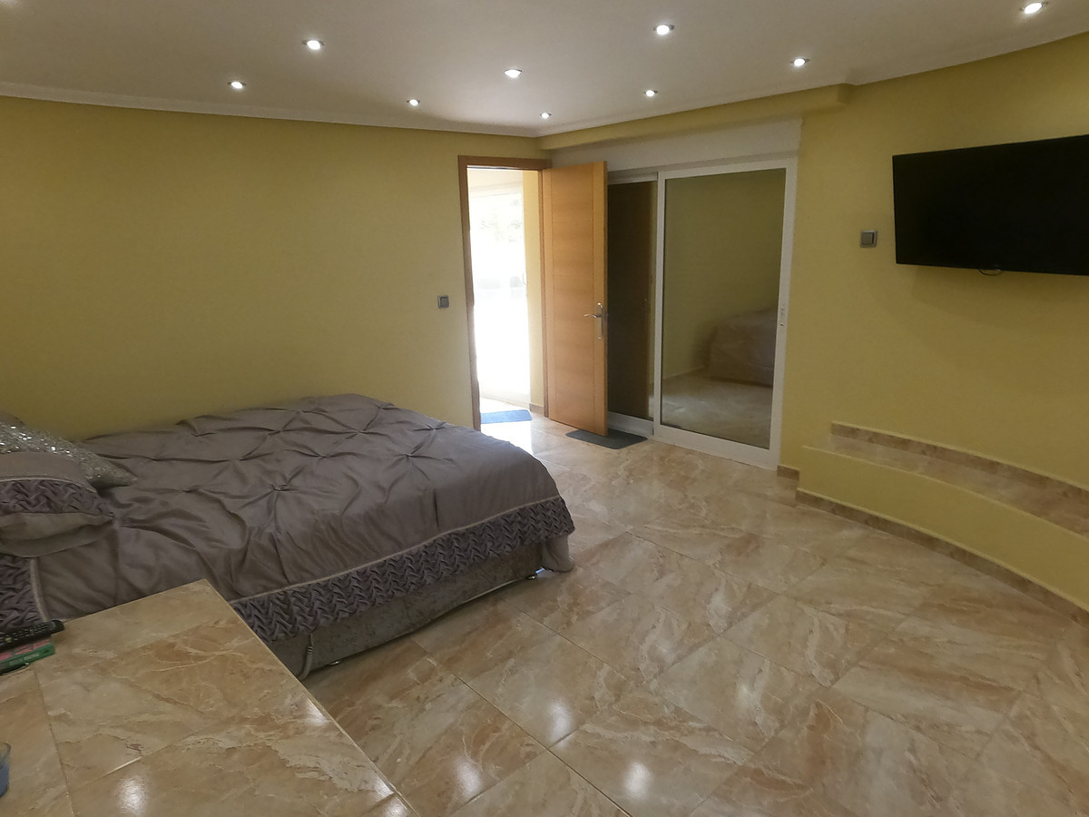 Huis te koop in Algorfa | 5 slaapkamers H5455699