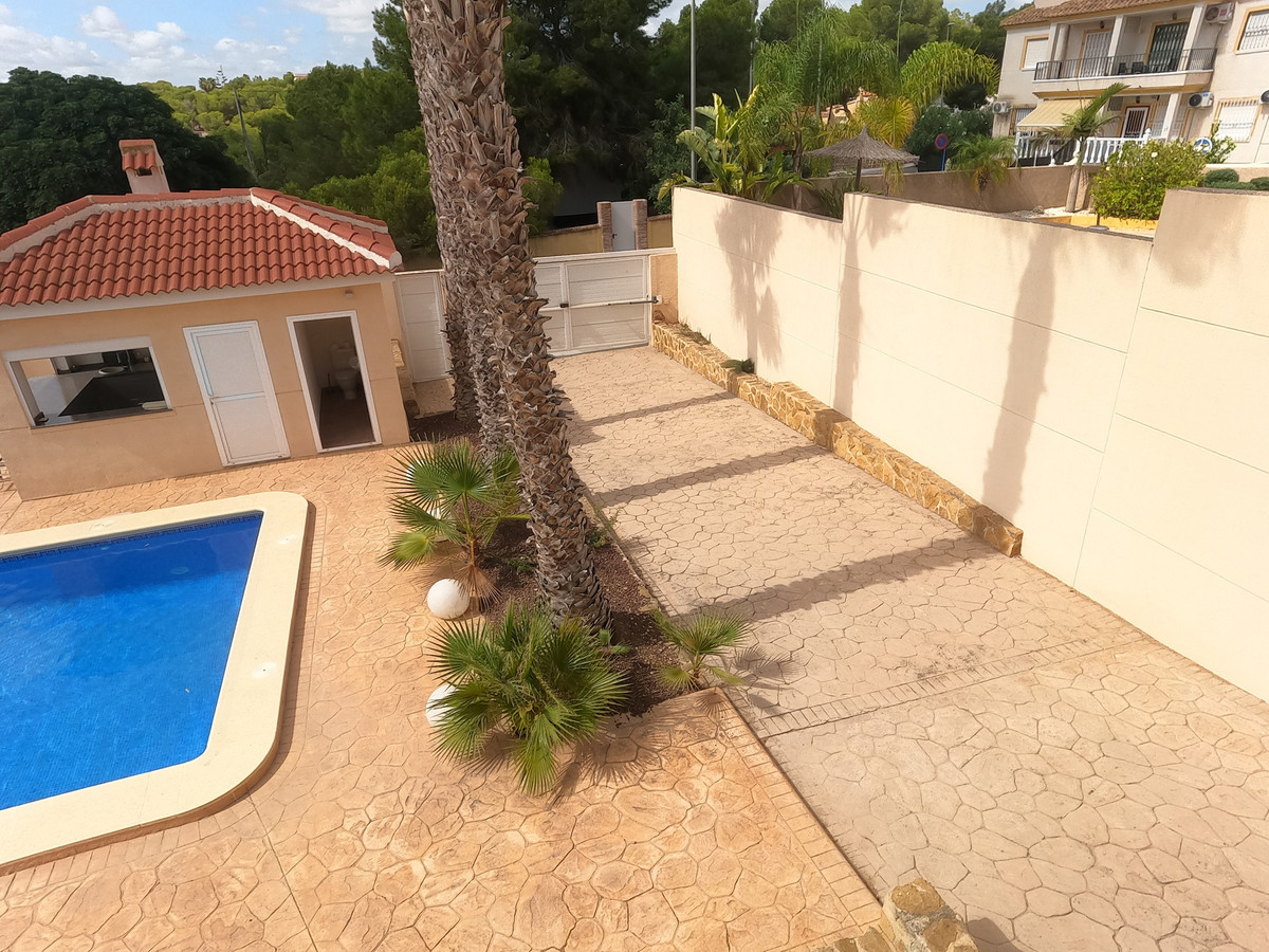 Huis te koop in Algorfa | 5 slaapkamers H5455699