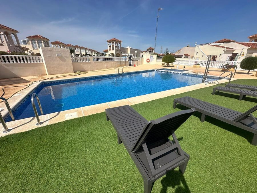 Huis te koop in Algorfa | 2 slaapkamers H5464426
