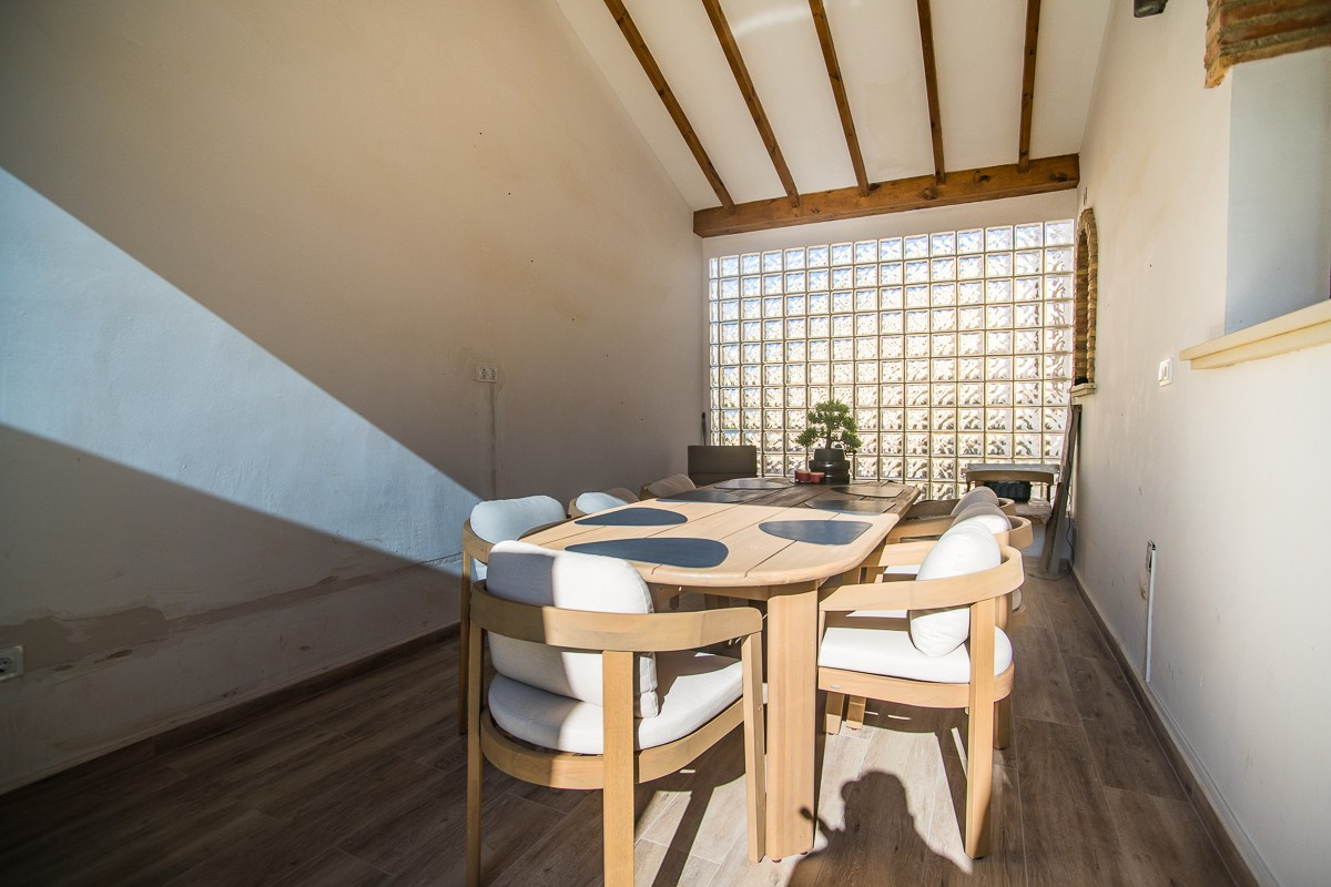 Property main view 33