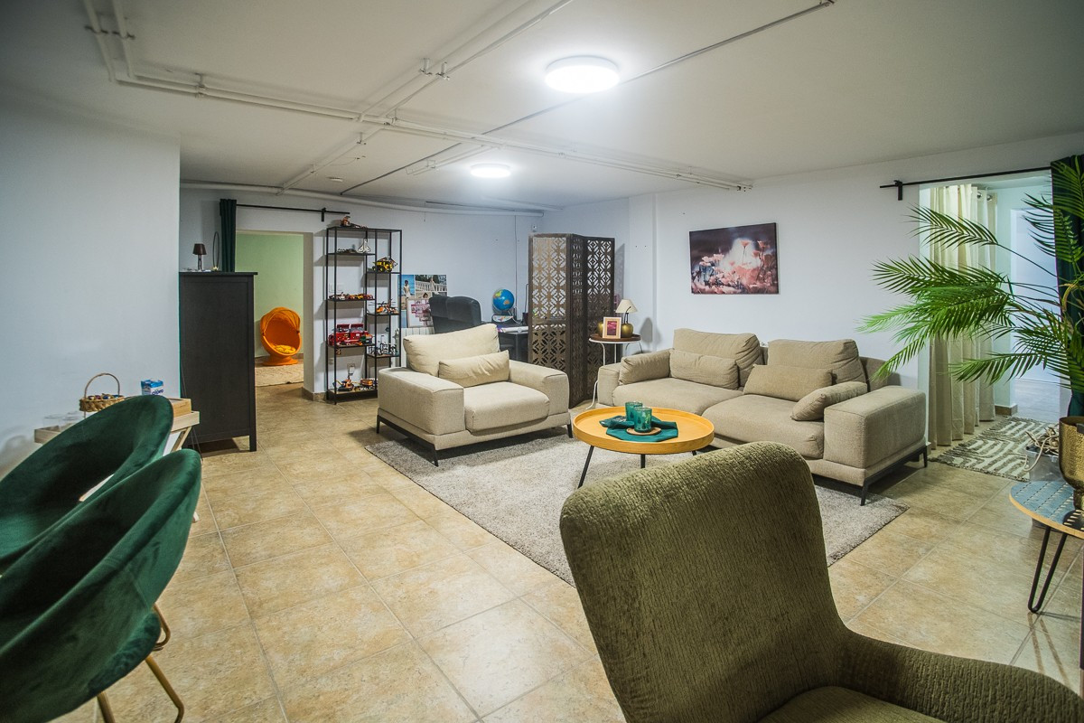 Property main view 42