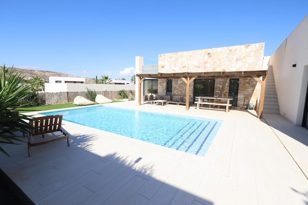 Property main view 21